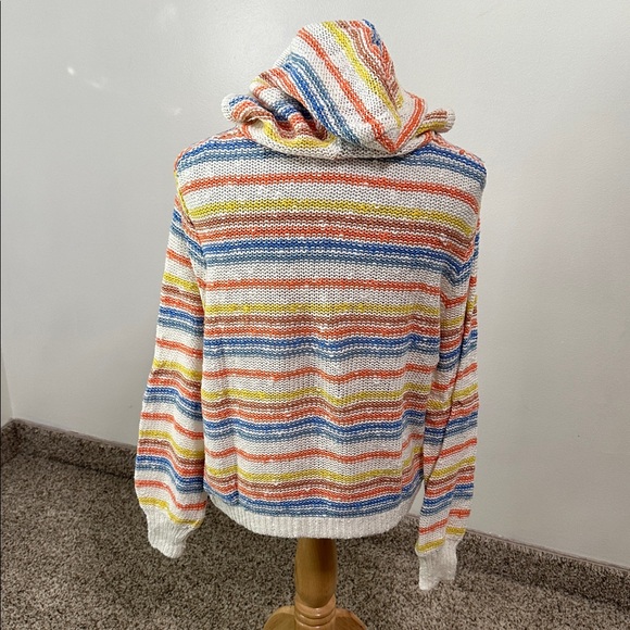 🌴 Roxy Hooded Sweater - Picture 3 of 4